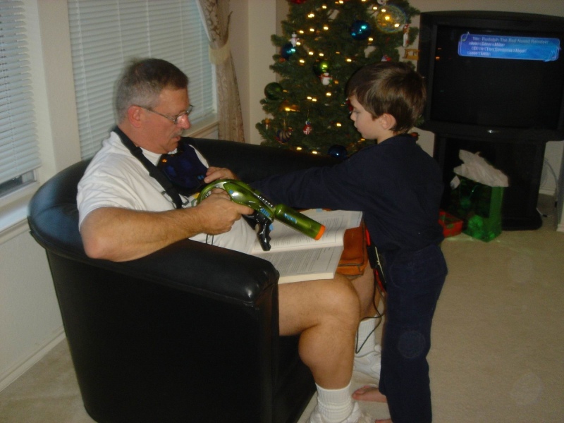Hildebrand Christmas ScreenSaver/800x600_2005-12-25-122 Christmas Day J&H.jpg